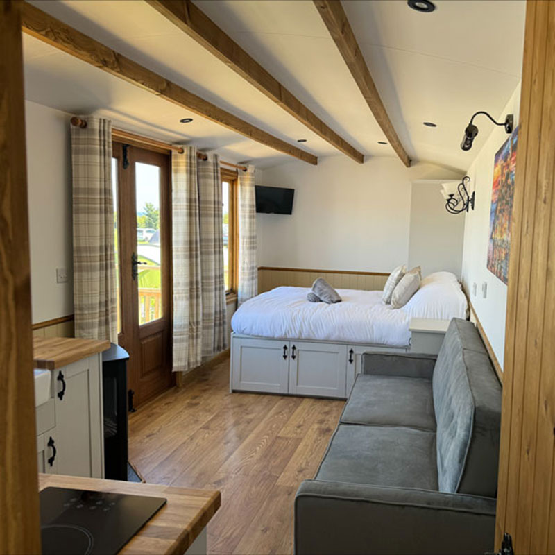 Shepherds-Hut-8